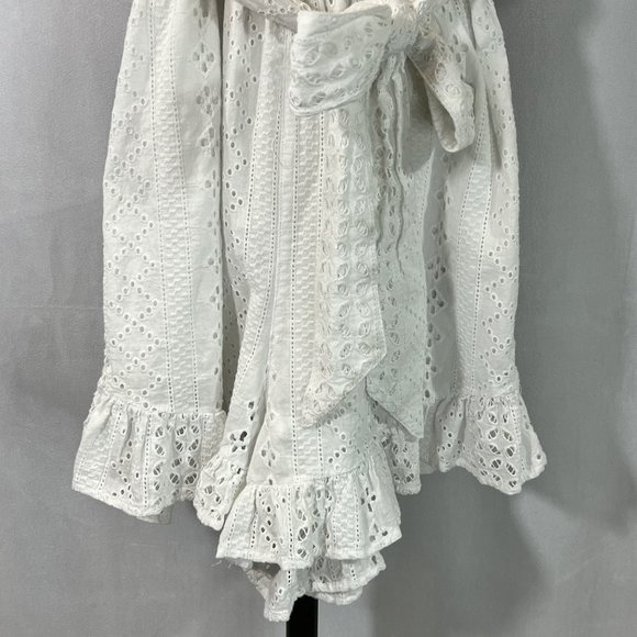 TOPSHOP White Eyelet Romper Size 6 - Picture 5 of 11